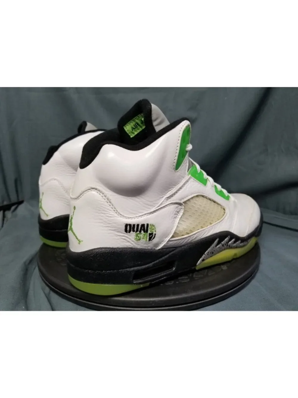 Jordan 5 Retro Quai 54 White Mens 467827 105 Size 9 NEW IN BOX!